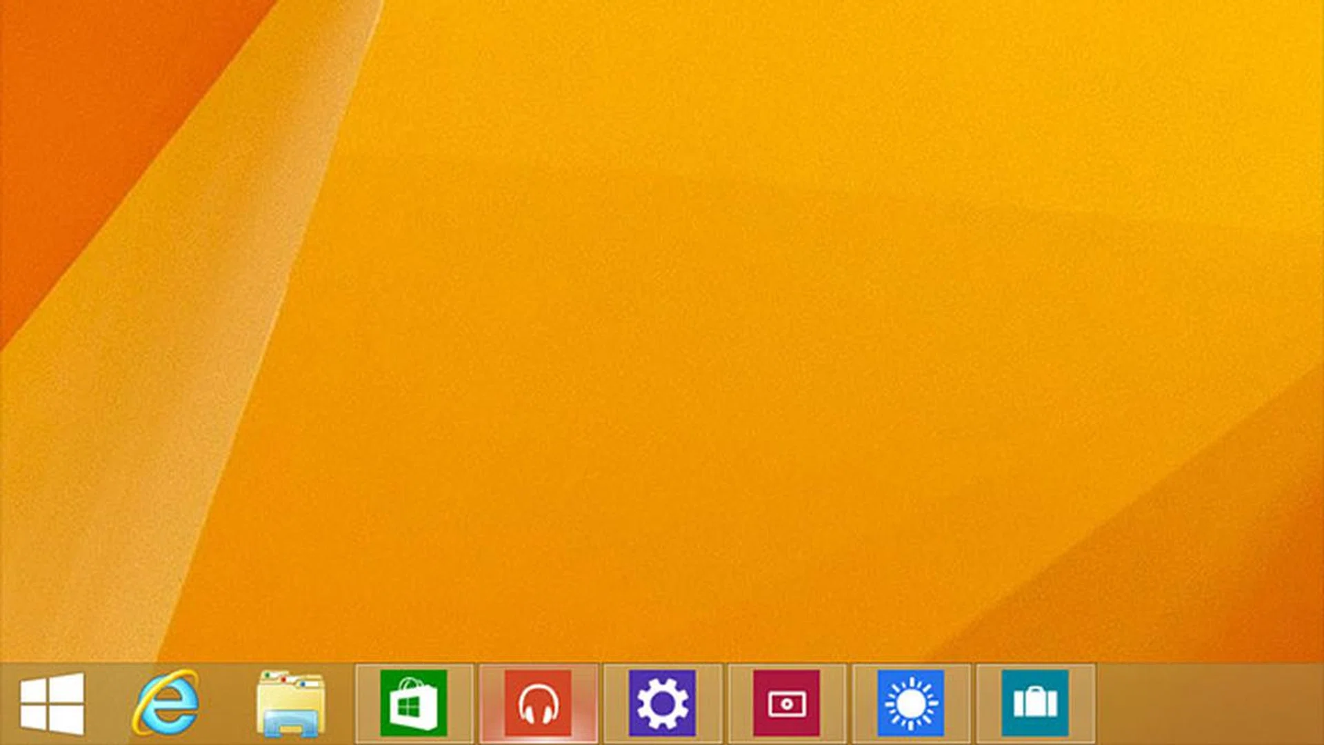 Like desktop apps, it's easy to tell which Windows Store apps are running.