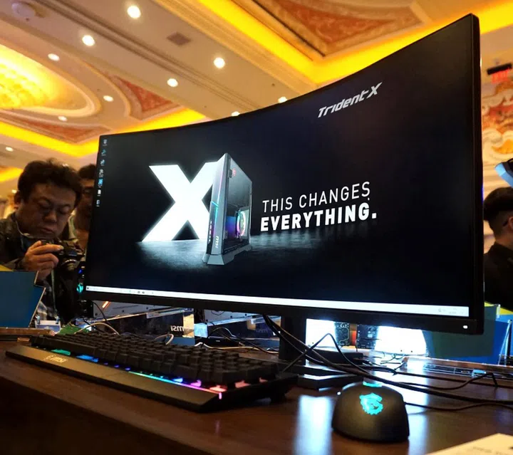 Another view of the MSI Optix MAG342CQR ultra-wide gaming monitor.