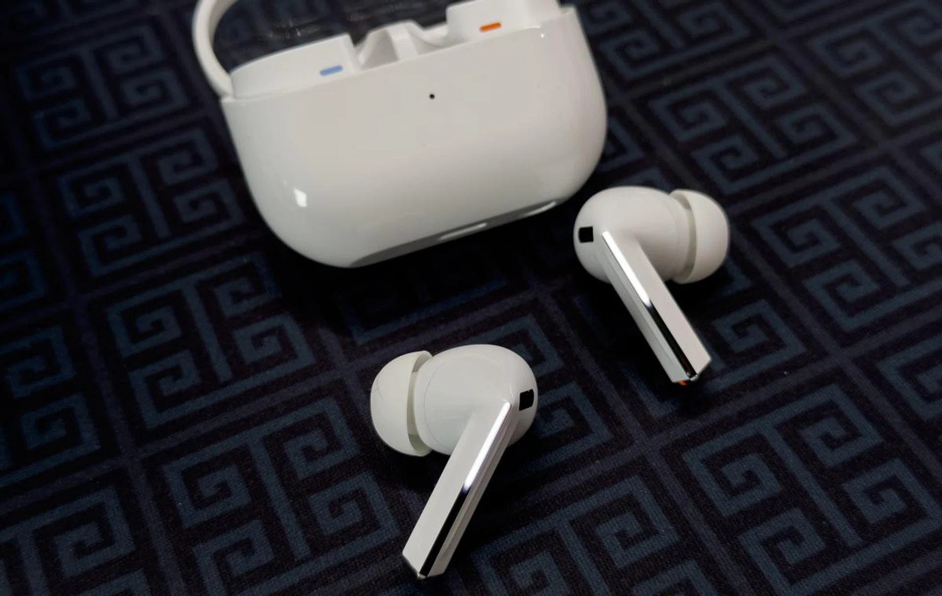 Blade Lights activated.