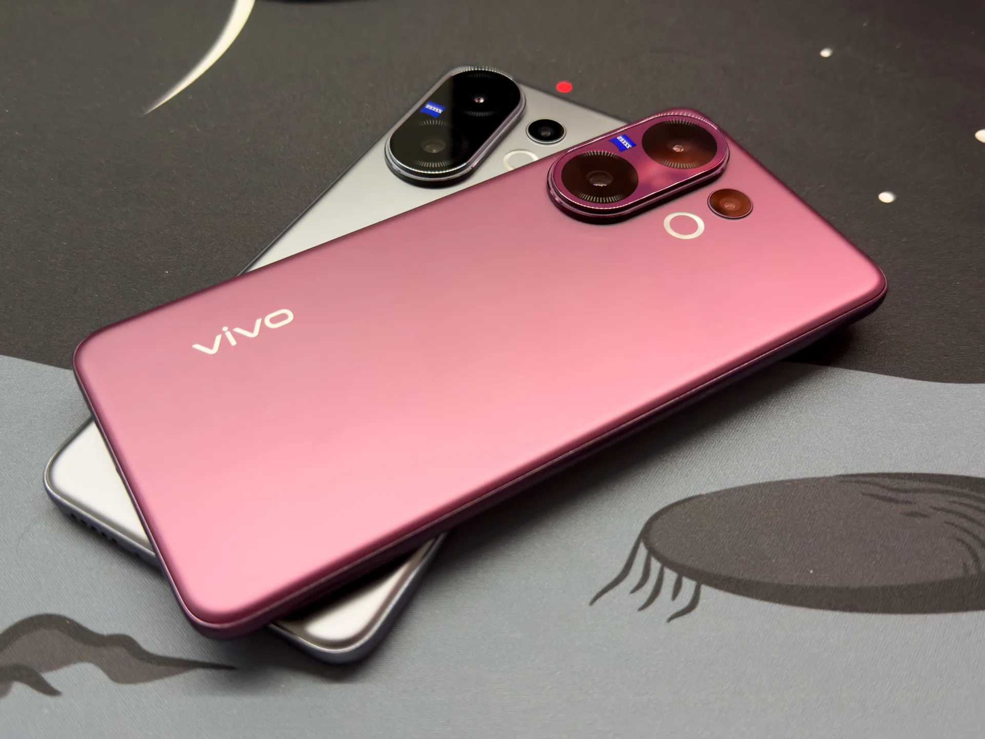 Vivo V60