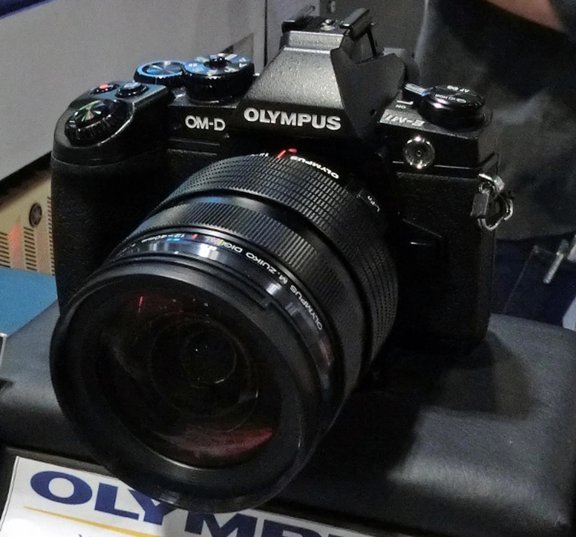 If you want to spring for the best Olympus mirrorless system camera, here's the OM-D E-M1. The E-M1 comes with a 16-megapixel MOS Four Thirds format sensor with no low-pass filter and is dust, splash and freeze-proof. Be prepared to fork out $1,948 for the body alone or $2,948 for the body and the 12-400mm kit lens. There's a $200 cashback offer for this camera as well.