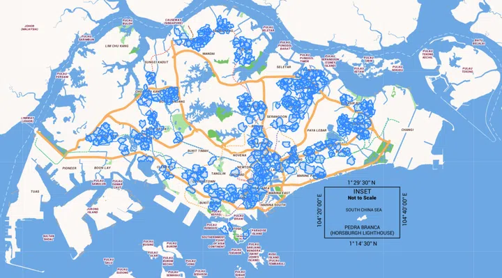 This isochron map was generated using Mapbox API based on a 7-minute walk radius coverage of all BlueSG stations available at the time of publishing. Click to view a larger image.