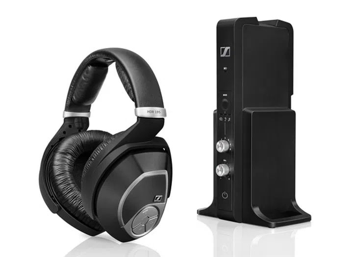 The RS195 lets you really personalize your sound. 
