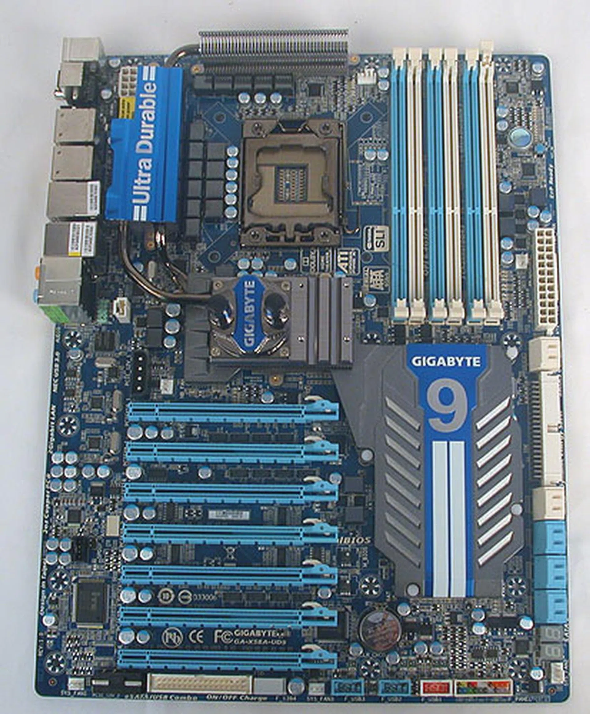 9, or to be exact, the UD9 is Gigabyte's new flagship X58 motherboard, packed with more features and expansion options than ever before. It's a new level of over-the-top and one-upmanship in motherboard design, not to mention that it's in XL-ATX form factor, which is larger than the usual ATX dimensions.