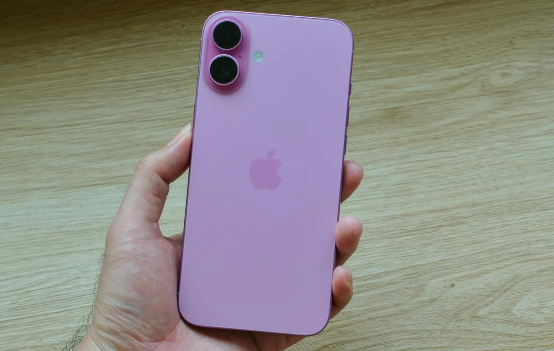 Pink looks great too. Photo: HWZ