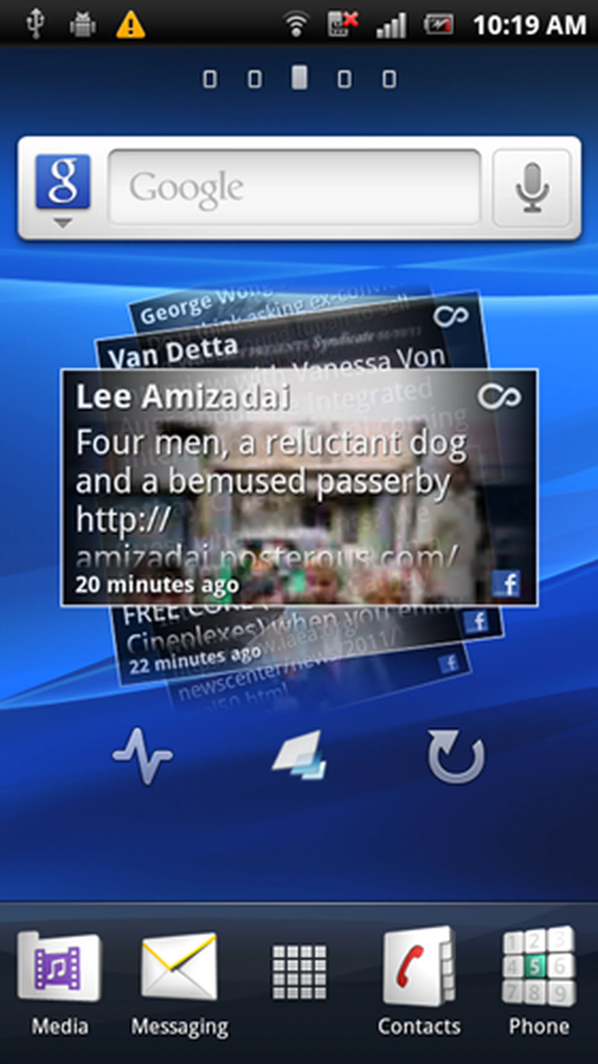 The UI is a familiar sight to those who have used the Arc before: it has five main pages for the placement of widgets, shortcuts and folders. As seen from the screen shot, Timescape makes a reappearance here.