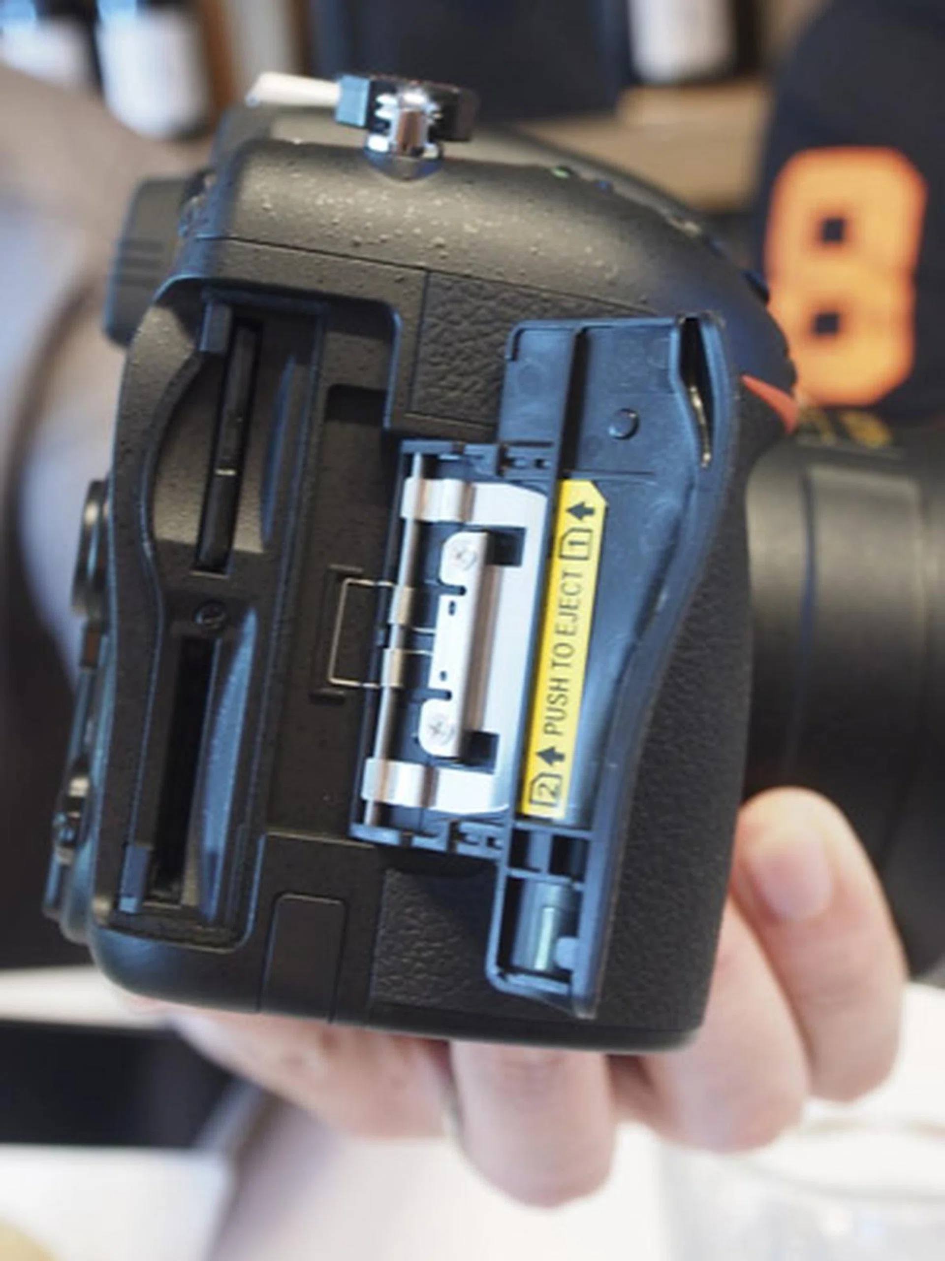 Dual SD slots are the order of the day for the D750.