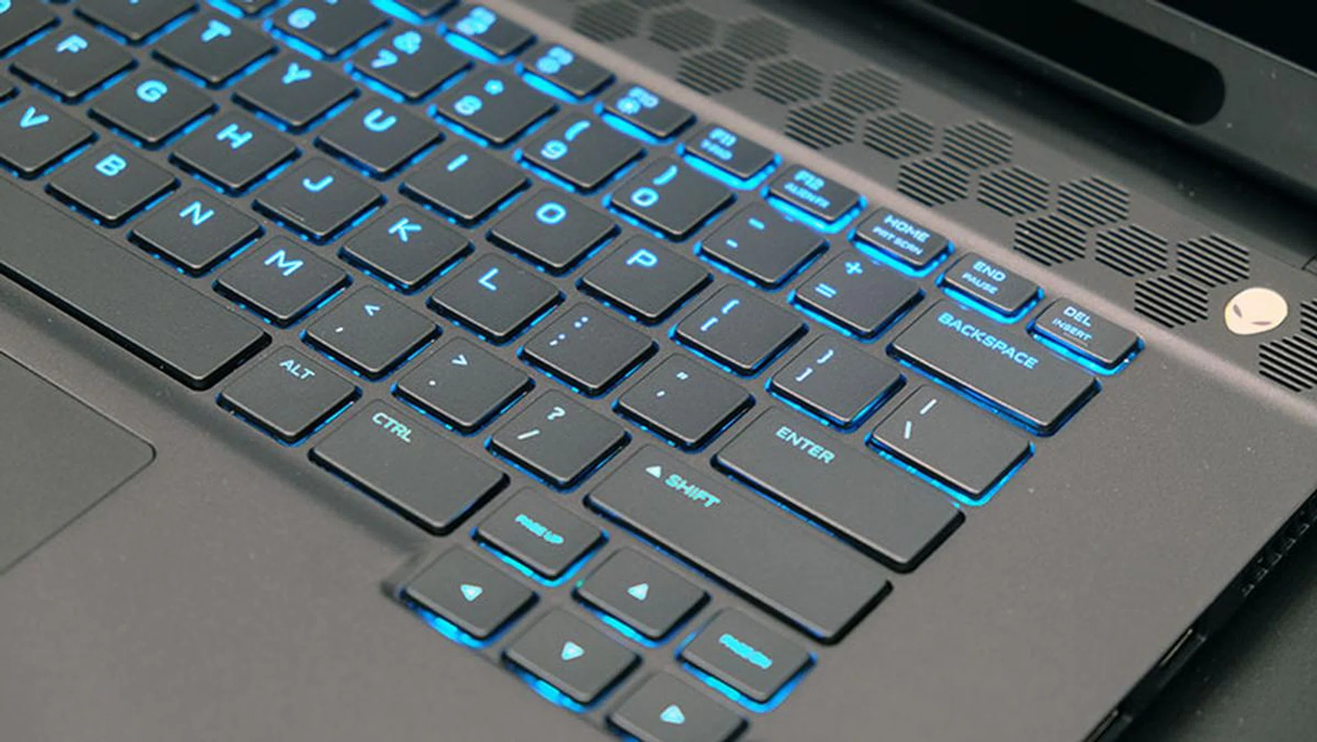 alienware m15 R2