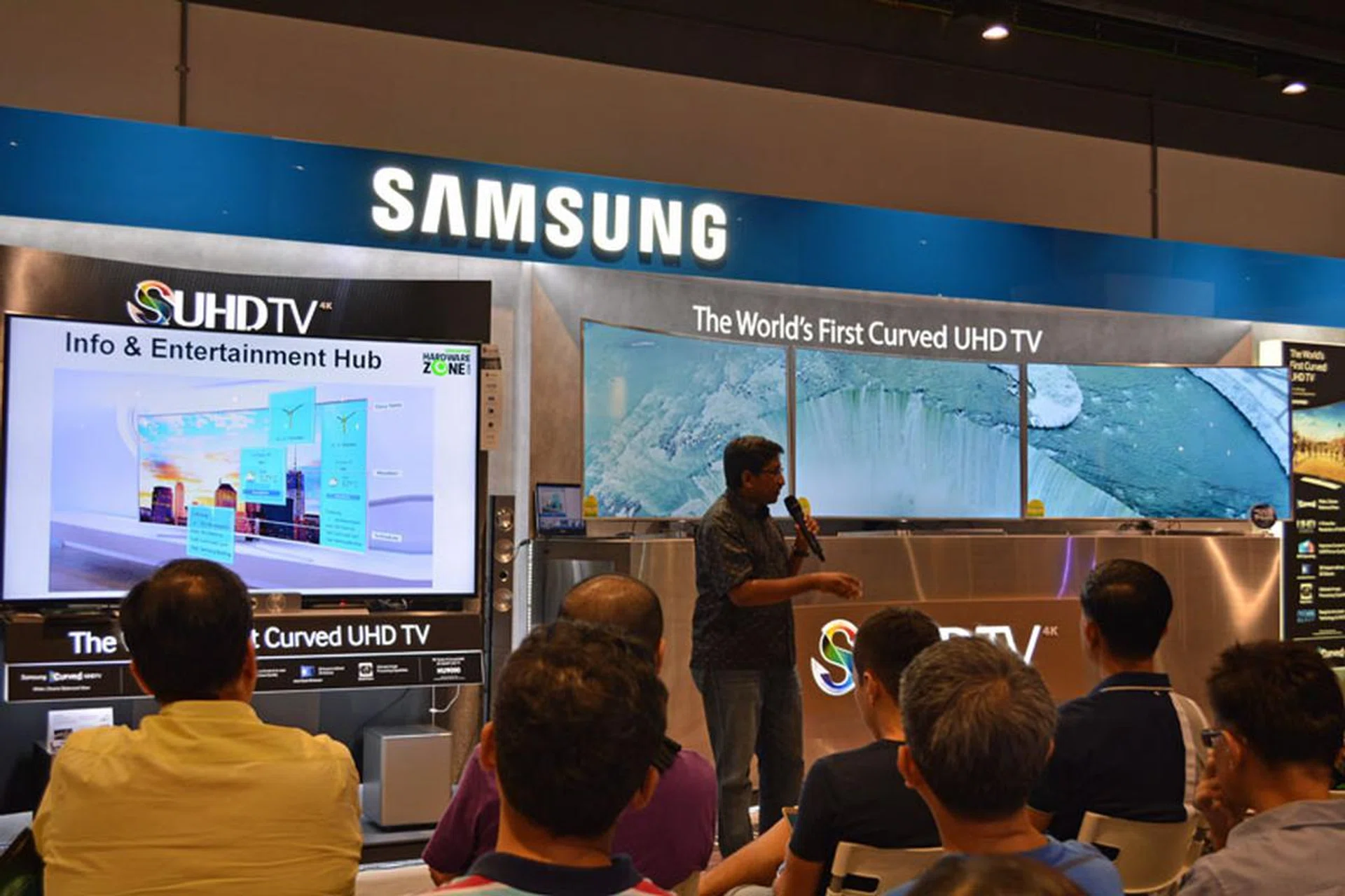 HWZ editor Vijay Anand speaks to the audience about the rise of smart and connected TVs that will eventually be the hub of your home in the upcoming IoT era.