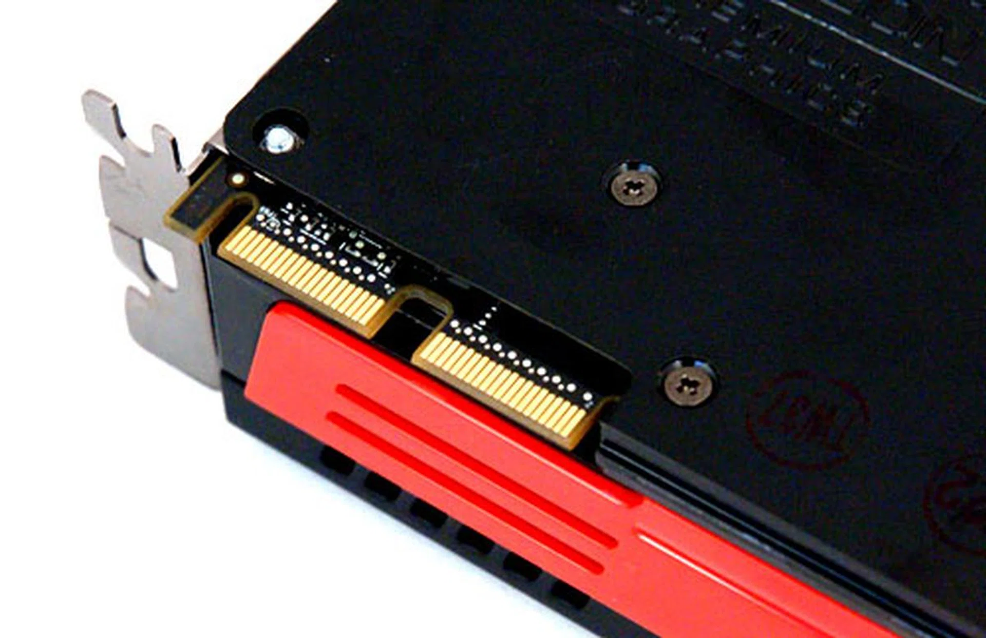 The card has two CrossFire connectors. Quad-CrossFire setup is possible, and one can only imagine what kind of performance that'll give.