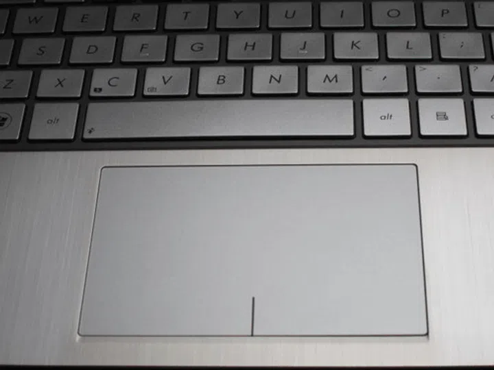 We love giant trackpads, and only because it is so much easier to navigate using one. The glass covered trackpad is also clickable, and features multi-touch capabilities. 