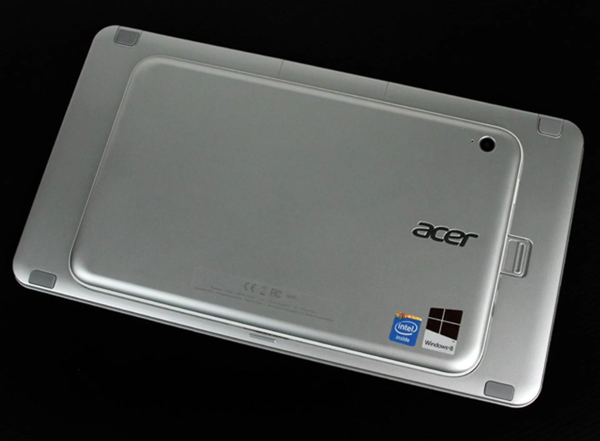 As you can see, the keyboard is much larger than the tablet, so if you opt to carry both together, you lose any benefit of having a smaller tablet. Also, we would advise caution in handling this combo as it's not as securely held as you would think so.