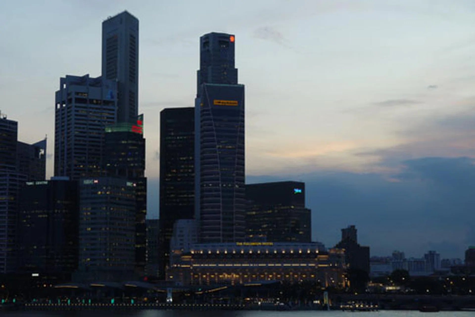 1/13 sec at f/8, ISO200.