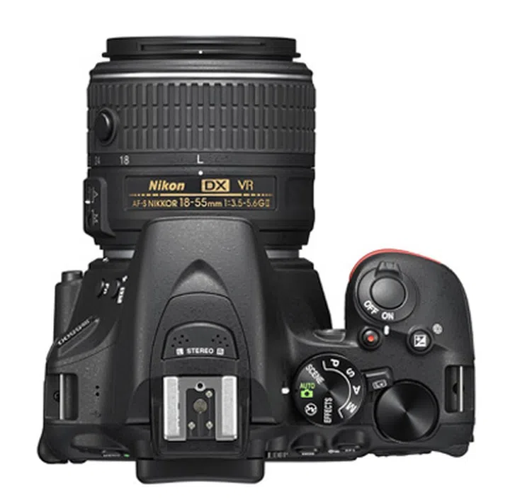 The D5500 features a monocoque structure, like the D750 before it.
