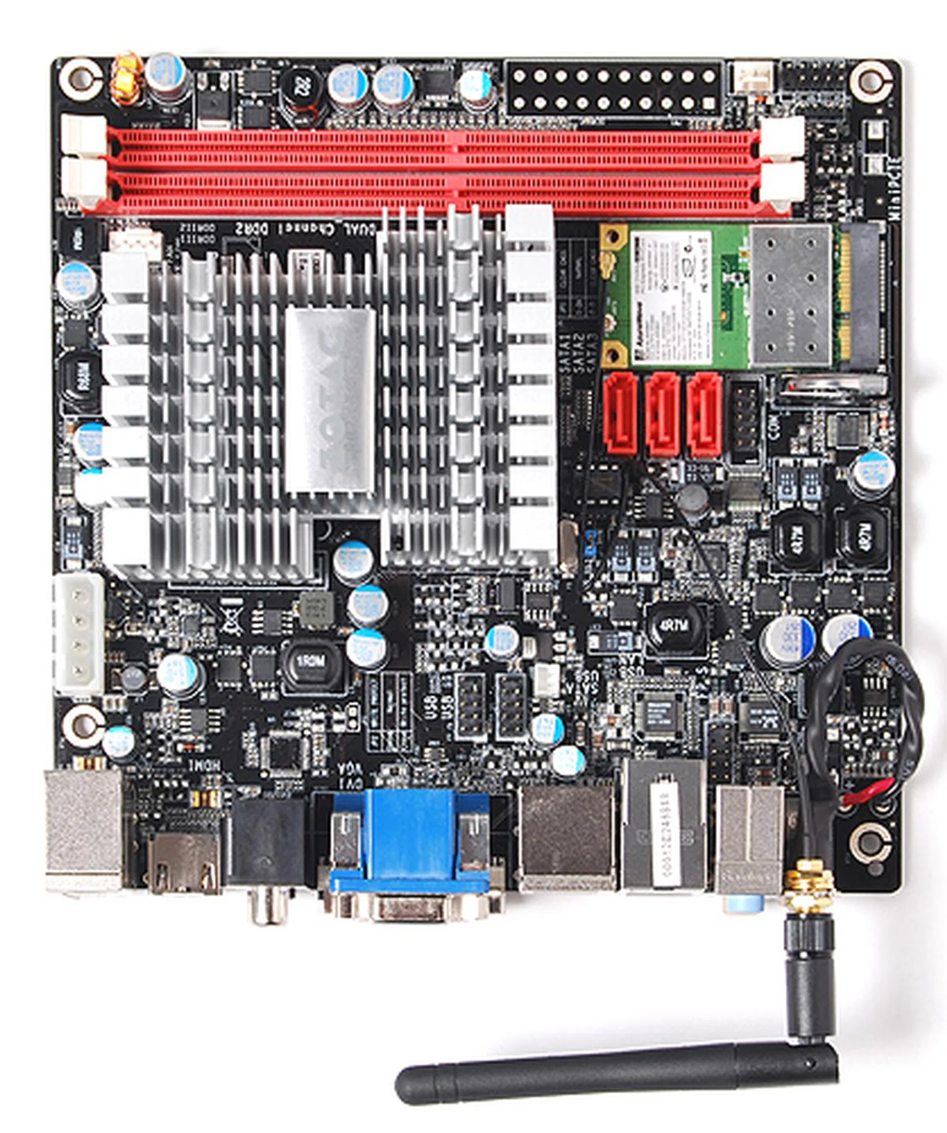 It's a mini-ITX motherboard that's slightly larger than the span of our palm. Zotac will have two versions, a passive version (this) and another version with a fansink. It also comes with either a single core or dual-core Intel Atom processor.
