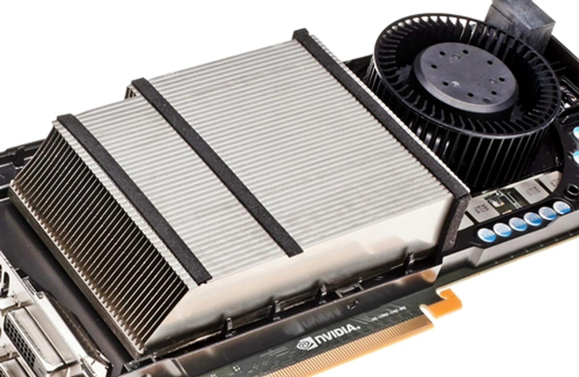 The finstack of the heatsink that sits beside the GPU fan made from acoustic dampening material. If NVIDIA can pull out such stops for its reference card, we wonder what the card manufacturers would have to do to go above this bar that NVIDIA has set with these features.
