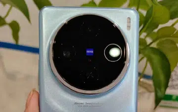 Do you like the Vivo X100's rear design?