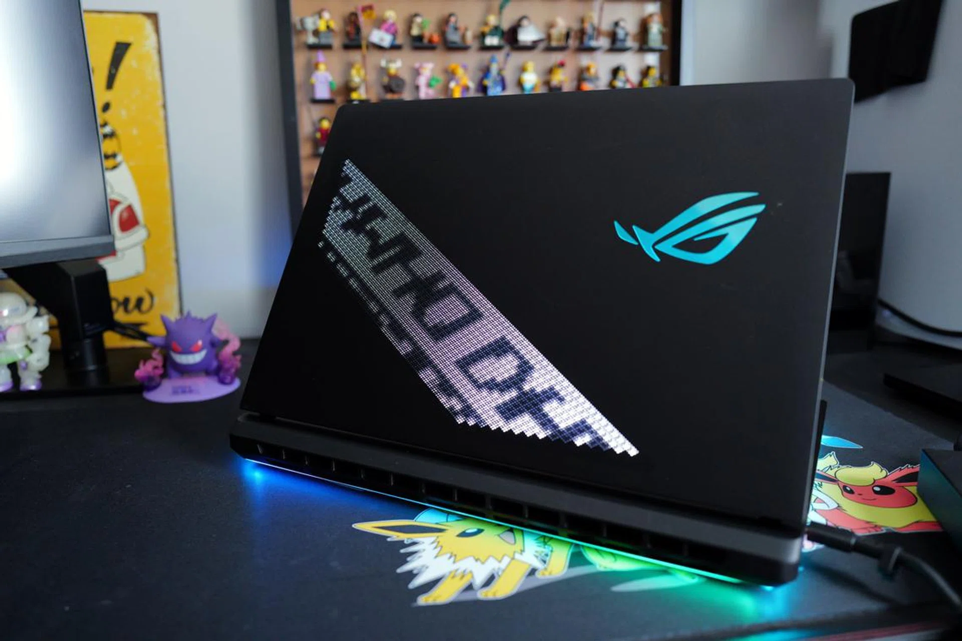 ROG Strix Scar 18 | Best Looking High Performance Gaming Laptop