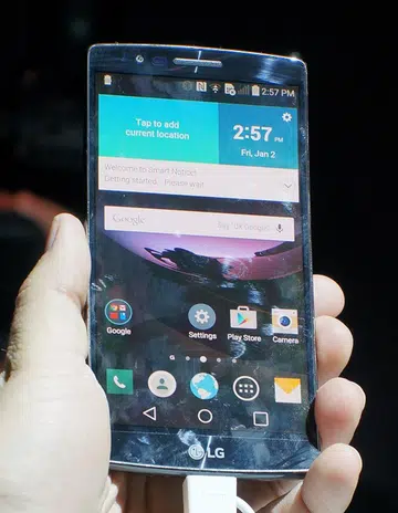 The LG G Flex 2 in the flesh.