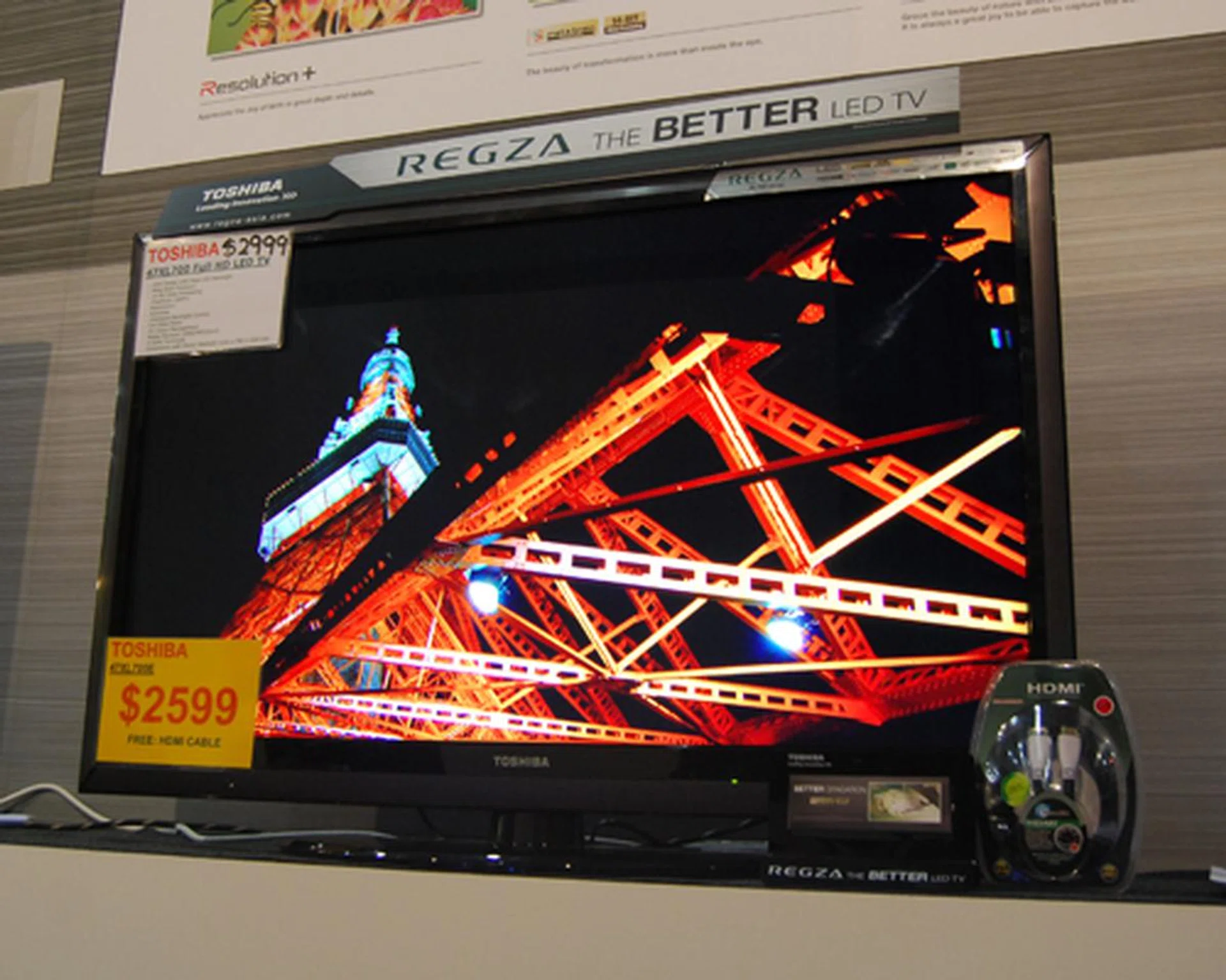 Let's go one step higher with Toshiba's LED range, such as the Toshiba 47XL700 full HD LED TV. With its 47-inch display, you'll find 4 HDMI ports, and JPEG / MP3 / DivX support on this full HD TV, for only $2599 (usual price $2999).