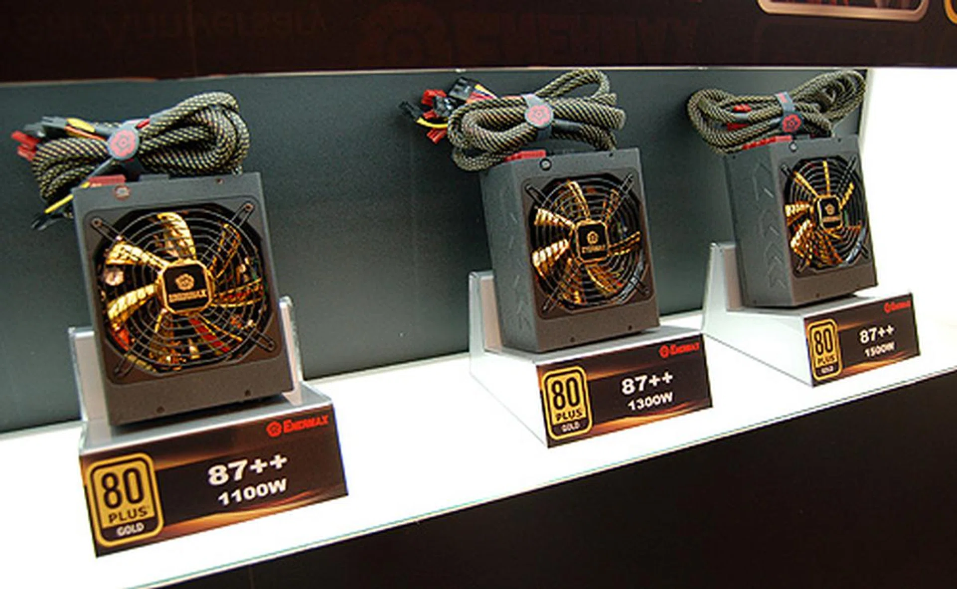 Enermax unveiled their latest range of highly efficient 87++PSUs, available in 1100, 1300 and 1500 watts. These PSUs are certified to offer at least 87% efficiency at 20 - 100% load.