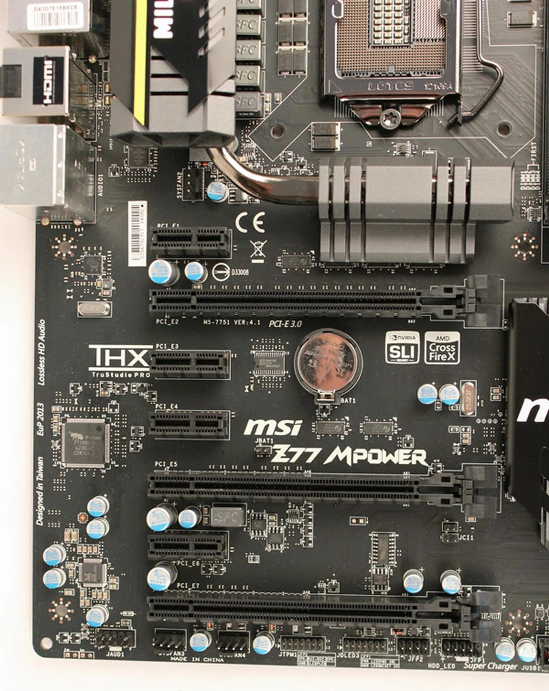 When a dual-slot graphics card is inserted into the first PCIe x16 slot, its neighboring PCIe 2.0 x1 slot below will be inaccessible. Despite this often seen trait on other boards, the Z77 MPower has plenty of room for a multi-GPU setup.