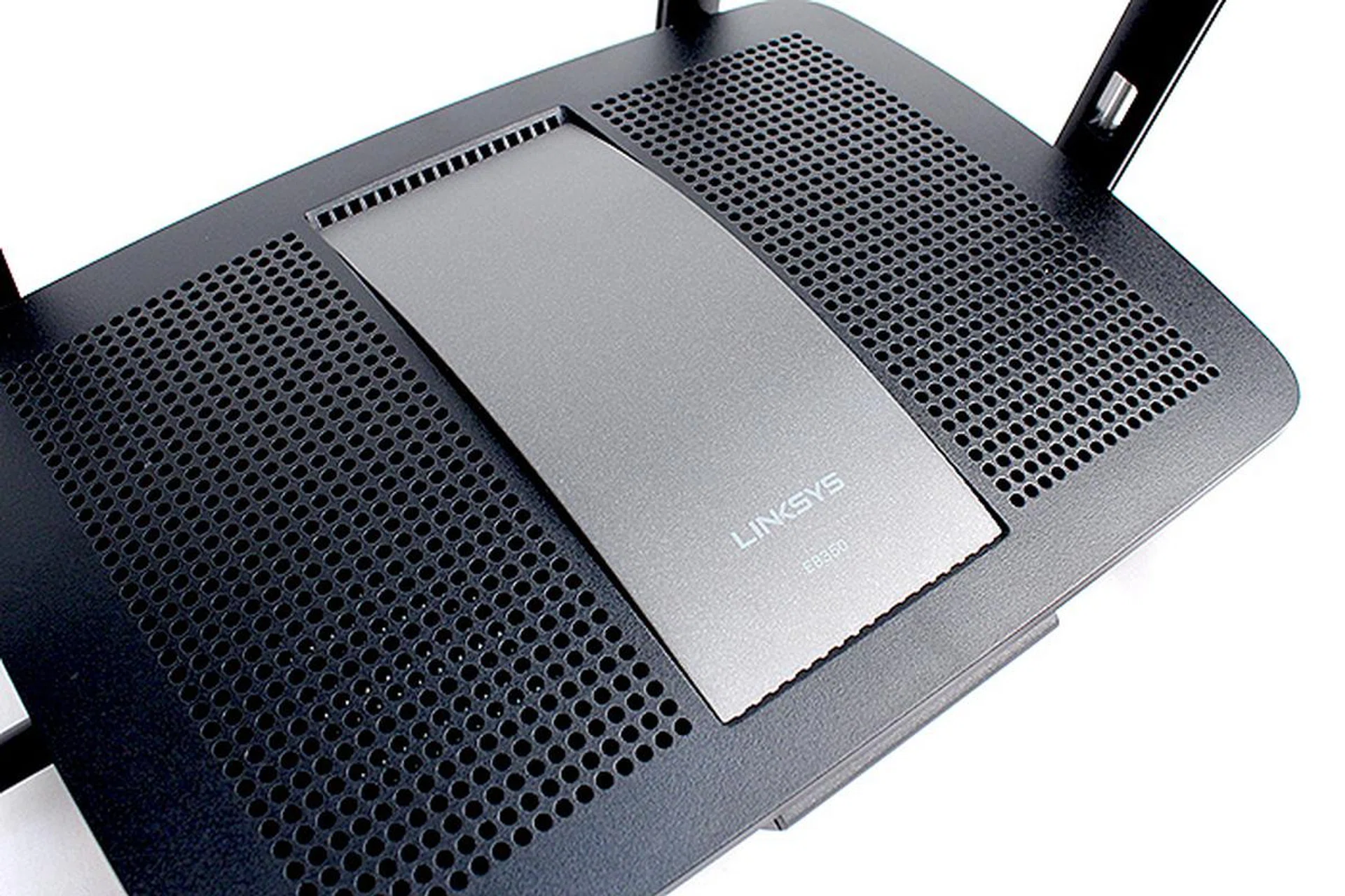 Heat should not be an issue since the top panel is thoroughly ventilated.