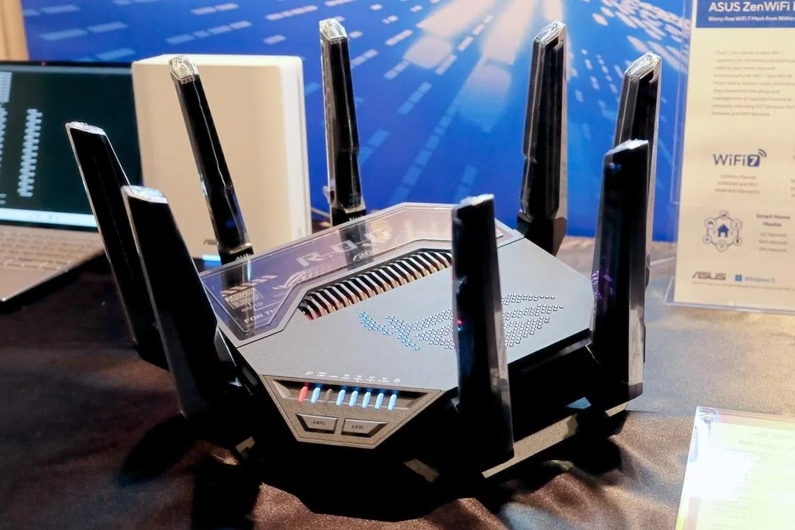 ASUS' new 25,000Mbps Wi-Fi 7 ROG Rapture GT-BE98 router is finally ...