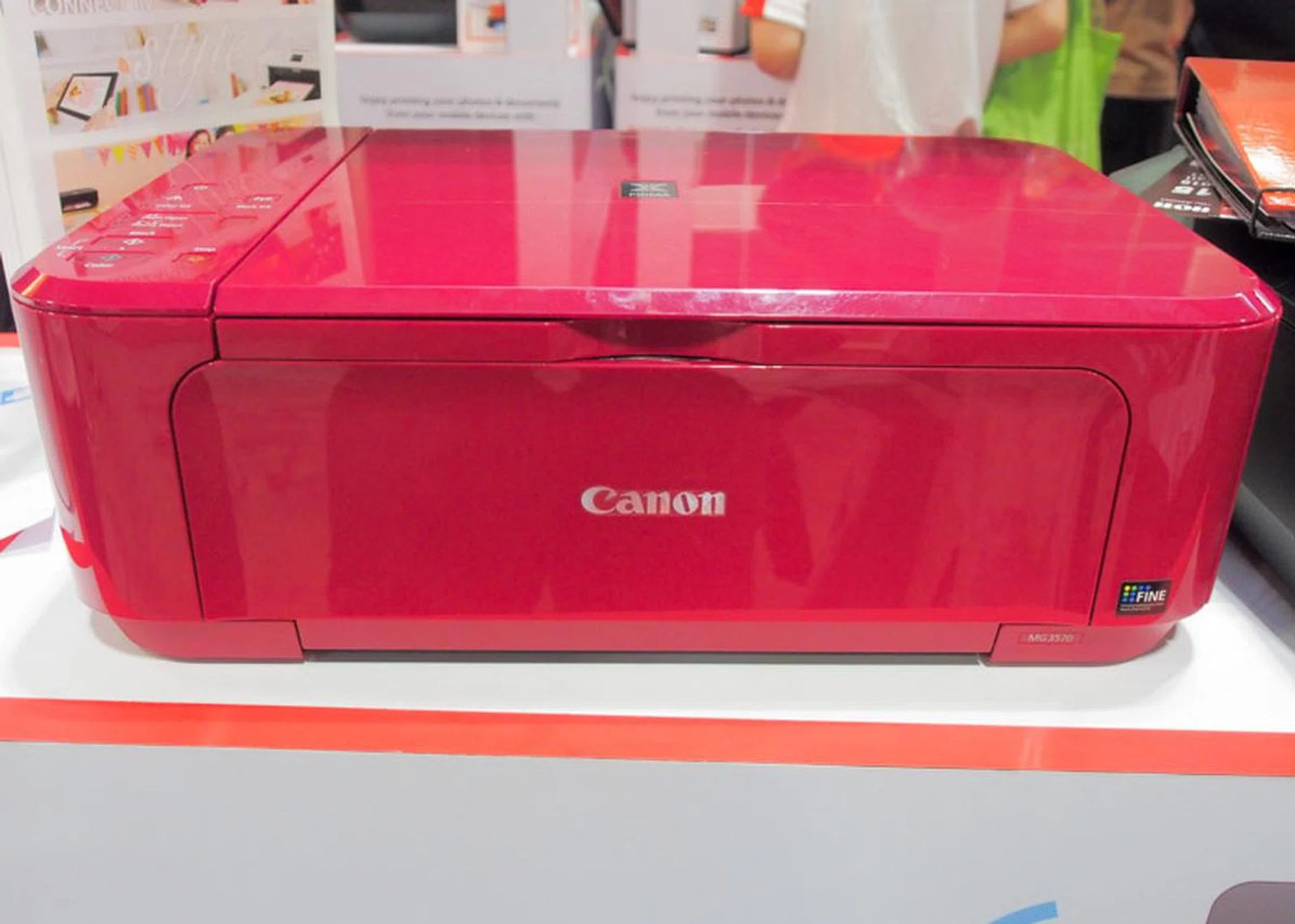 The Pixma MG3570 is an auto duplex printer that has FastFront for easy paper loading. It also supports Google Cloud Print , Wi-Fi direct printing and AirPrint. It's going for a special show price of $99 (usual price $139) and comes with a Thermal flask and a free trolley.