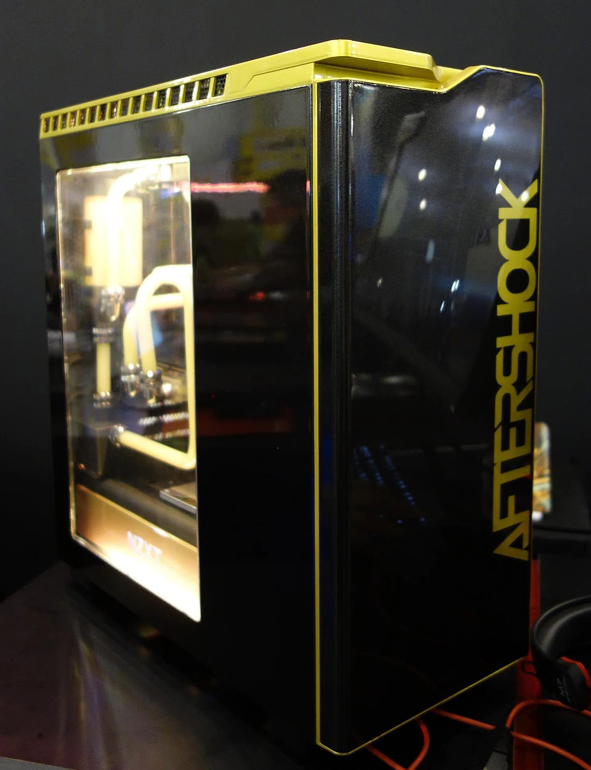 With custom liquid cooling, the Aftershock UltraCore is the ultimate bespoke desktop gaming PC, which is powered by the 6th generation Intel Core i7-6700K CPU, with 16GB of DDR4-2133 RAM. The graphics cards installed is none other than a pair of NVIDIA GeForce GTX 1080, in SLI configuration. It features a 250GB Samsung 850 M.2 SSD, and a 2TB HDD for storage options. It's price tag is a whopping $4,488, and comes bundled with a Microsoft gaming mouse and mousepad, and the Rainbow Six Siege PC game title.