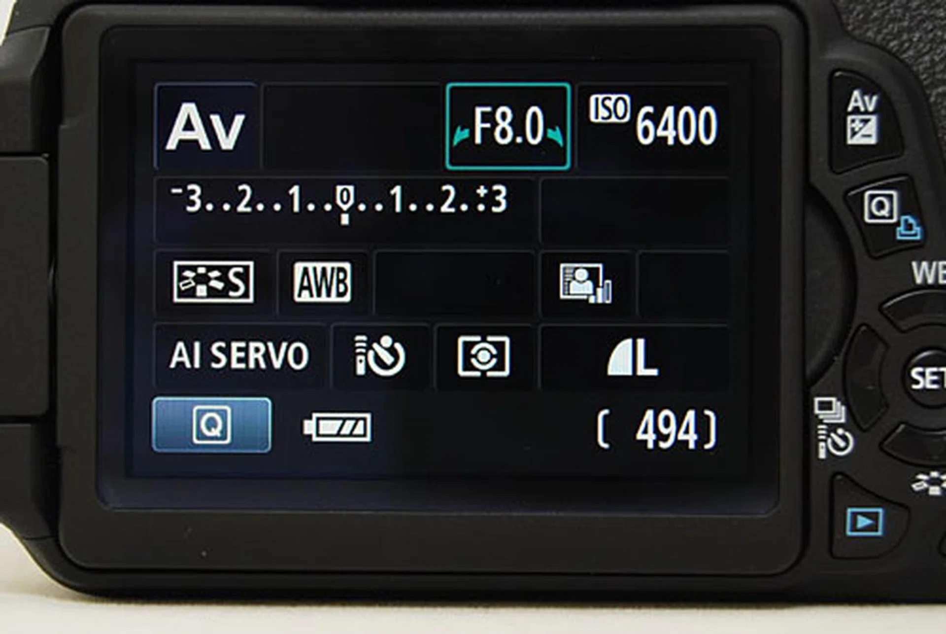 The Info screen becomes a useful interactive menu when you press the 'Q' button, letting you change settings easily.
