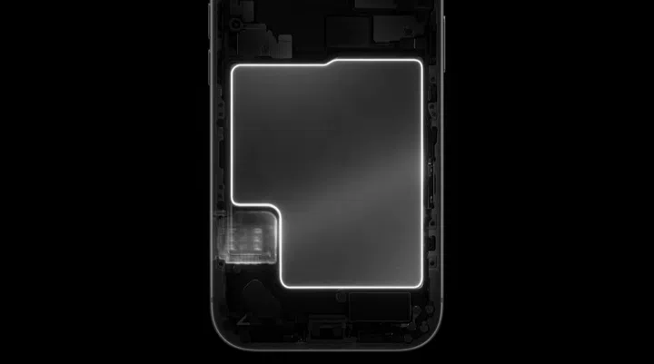 Apple iPhone 17 Pro and iPhone 17 Pro Max