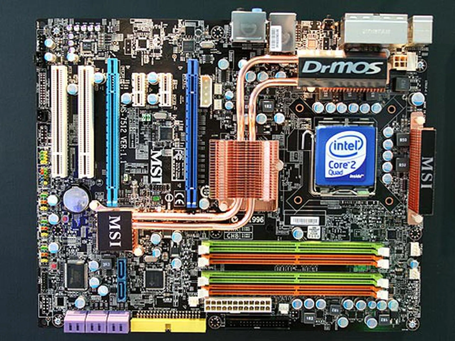  If you think that the P45 Neo3 would be the best board in the Neo series, you think wrong. The P45 Neo2 is possibly the most well equipped in the series with Dr. MOS technology, Circu-Pipe 2 Lite cooling, two PCIe graphics slots and two-phase power supply on both memory and chipset subsystems.  