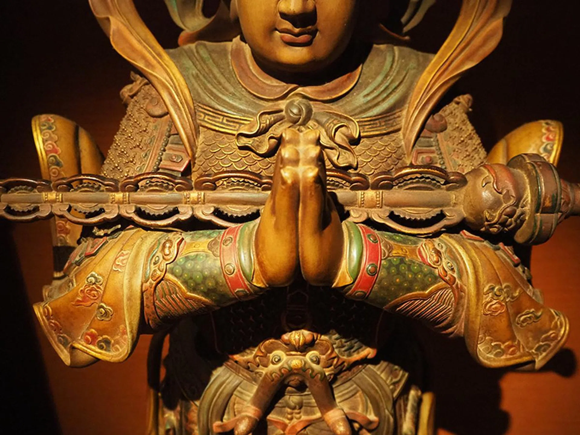 f/3.5 at 28mm, 1/60 sec, ISO 6400.