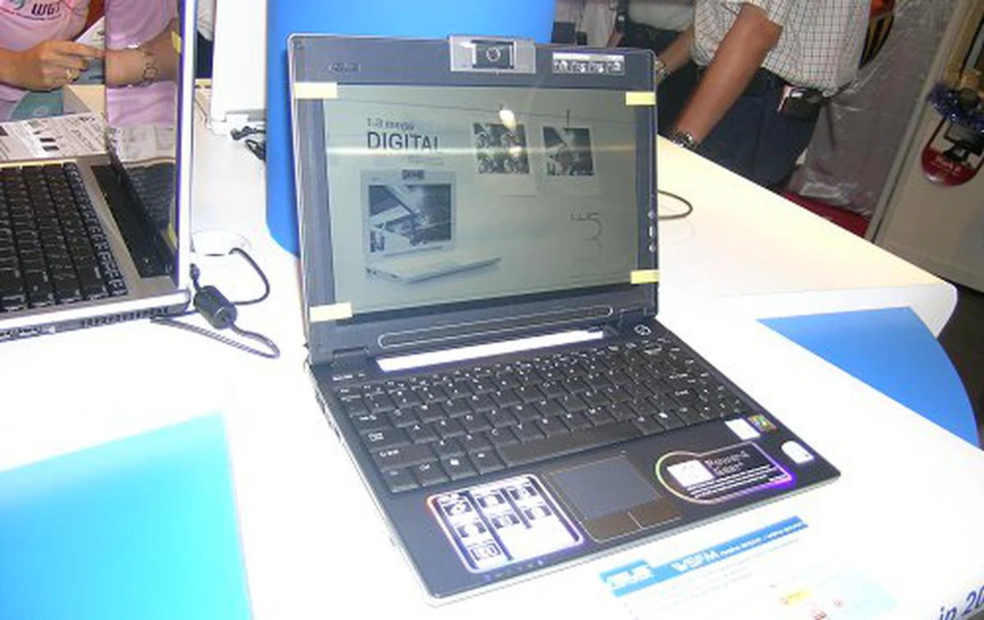 The ASUS W5FM is on offer for S$2898 with free notebook bag, sleeve case and Bluetooth mouse. Comes in white or black, this lightweight 1.6Kg notebook packs a punch with a Core 2 Duo T5600 CPU, Intel 945GM chipset, 1GB DDR2 RAM, 100GB HDD and a built-in 1.3MB webcam.