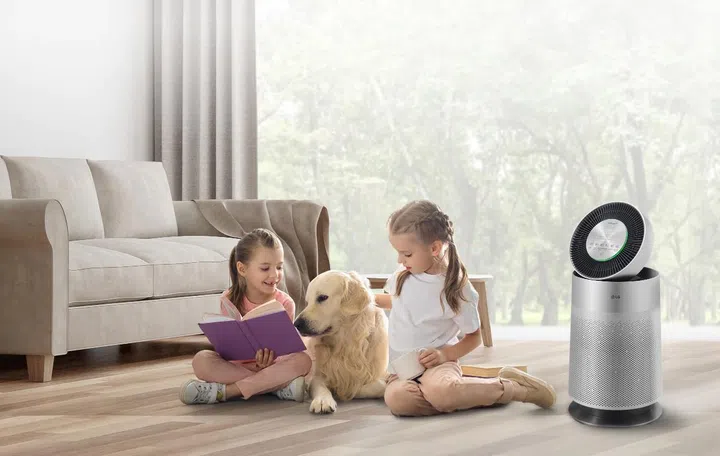 Keep loved ones breathing right with the latest LG air purifier. Image source: LG. 