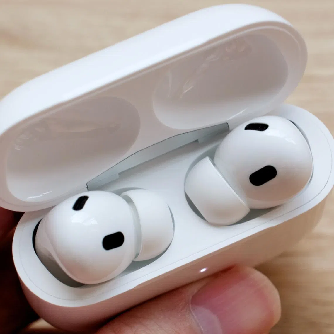 AirPods Pro (2022) review: H2 and the sound of silence