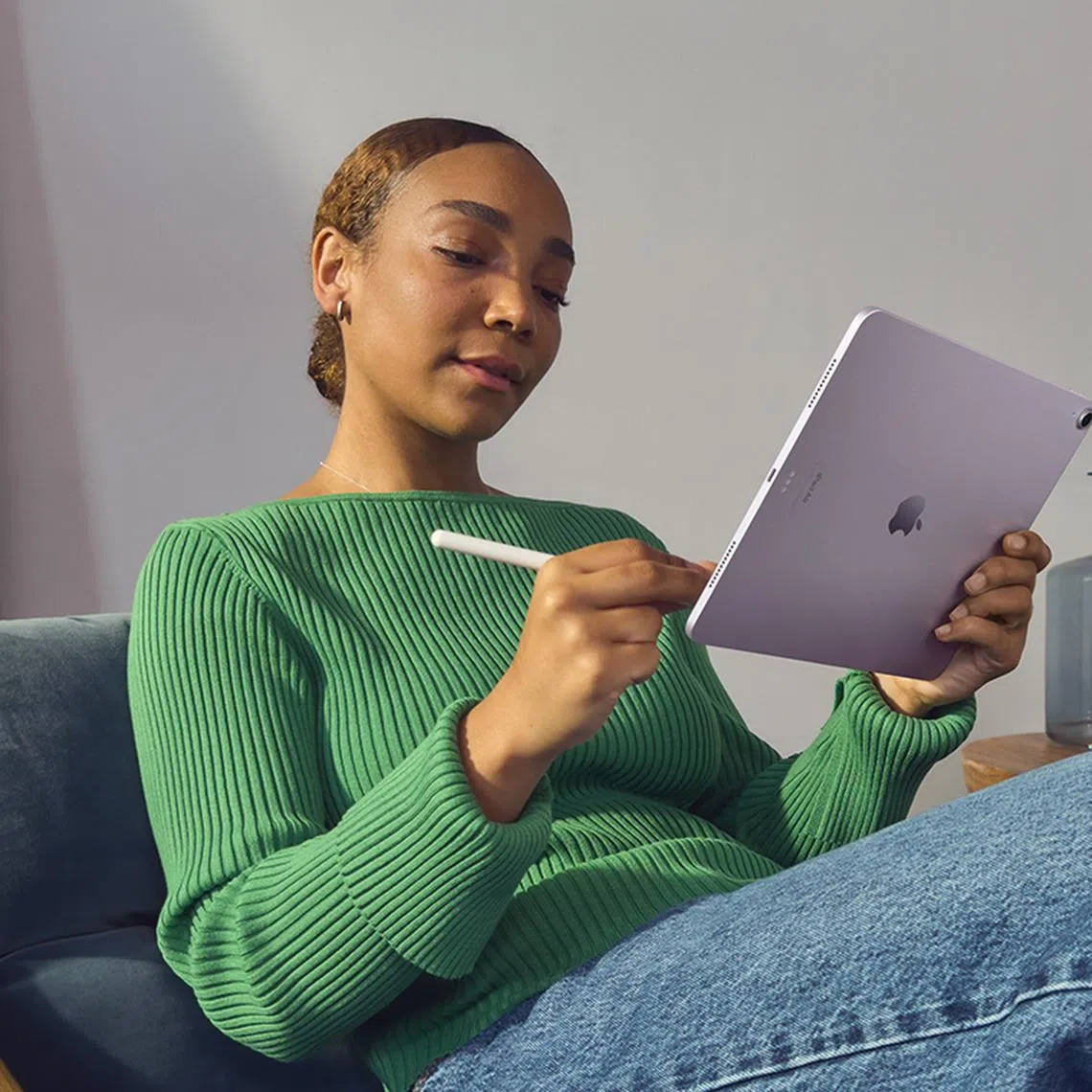 Apple unveils Apple Pencil Pro with true haptic controls and