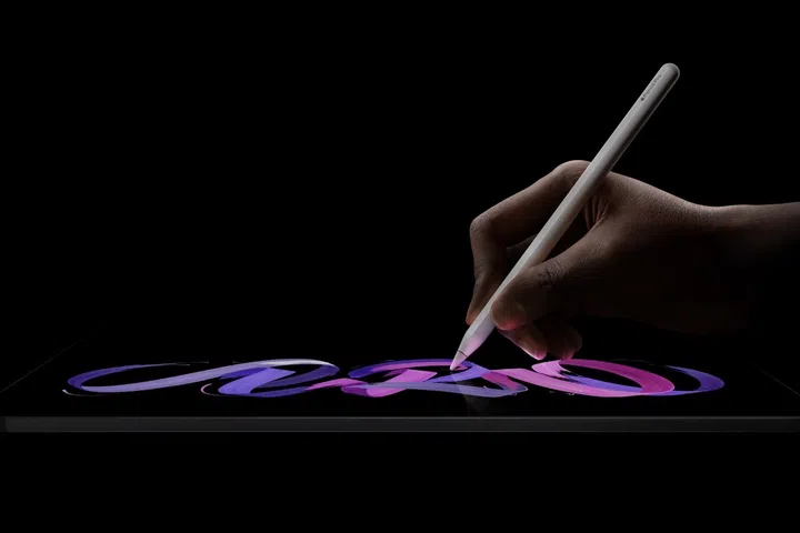 M5 iPad Pro with Apple Pencil