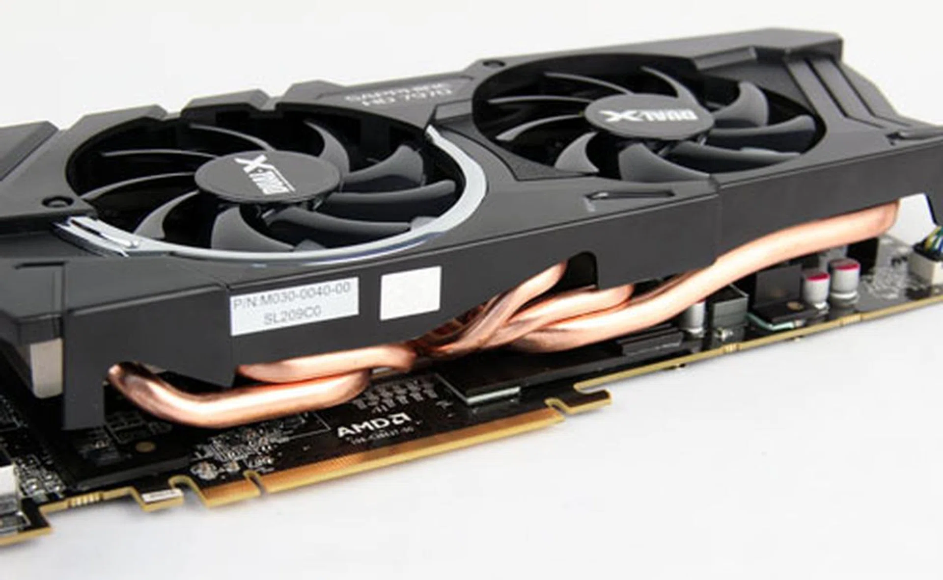 Sapphire's cooling system is similar to ASUS's, but with five instead of six cooling pipes.