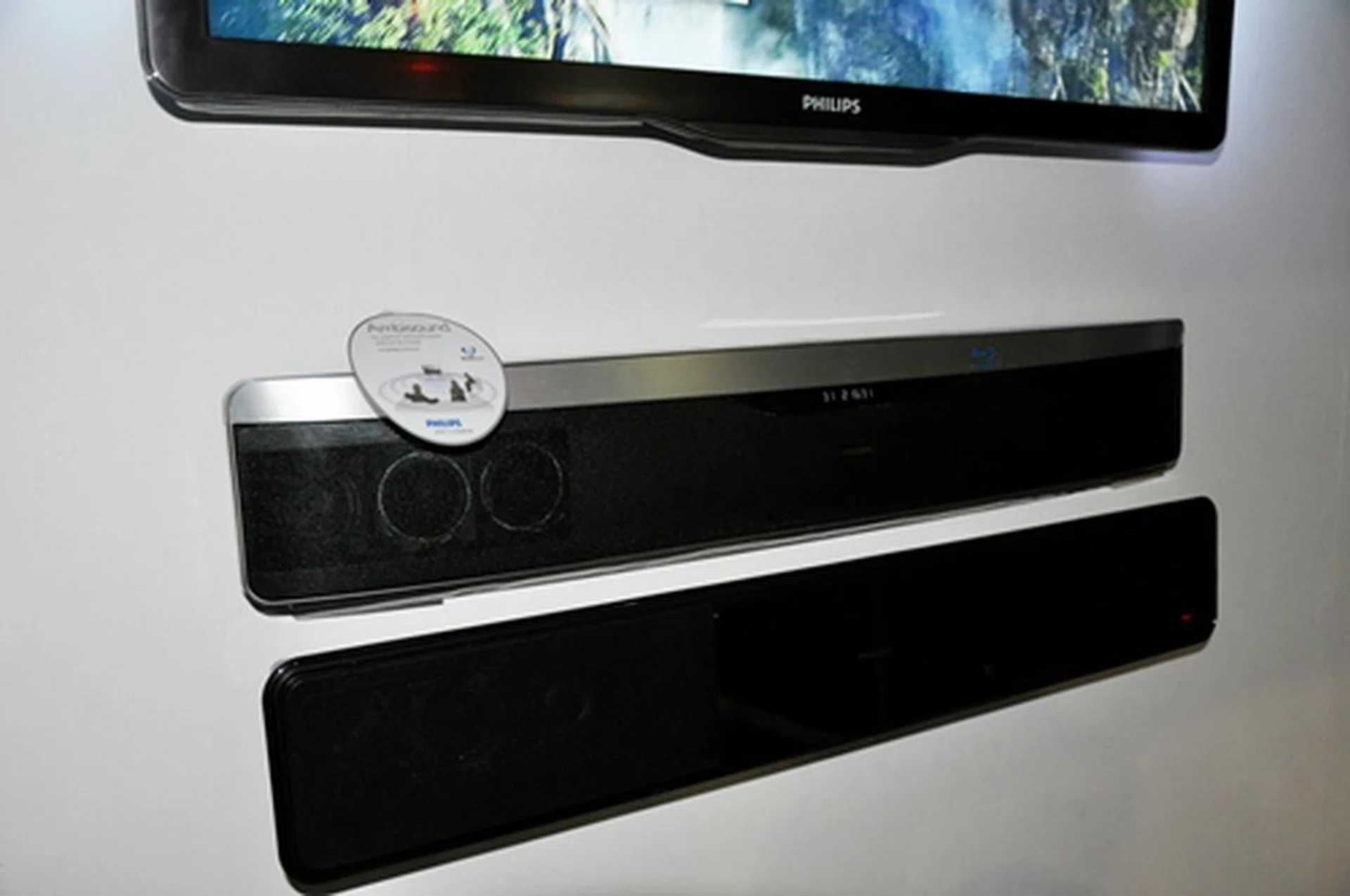Sound bars are a quick way to add oomph to your existing home entertainment setup. This HTS9140 sound bar can also play Blu-ray and is DTS-HD and Dolby TrueHD compatible. Now going $1599 (U.P. $1699).