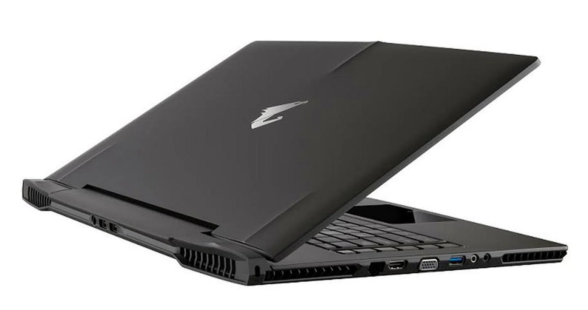 The Aorus X7 Pro maintains the slim build and exact same physical aspects as its predecessors, but this time round, it’s able to stomach dual GeForce GTX 970M GPUs for serious gaming power. In fact, you could handily run surround gaming off this machine and it has three monitor outputs for a combined final resolution output of 5,760 x 1,080 pixels.