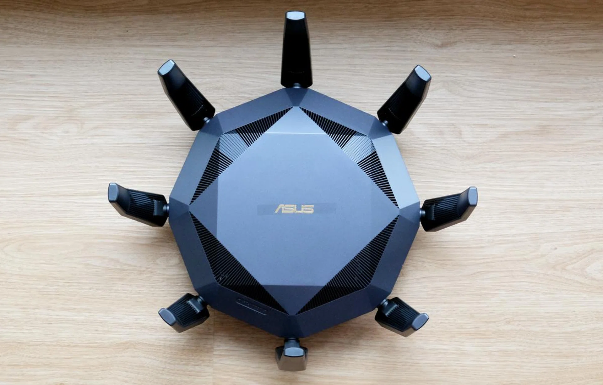With its large antennas, the ASUS RT-AX89X is a super conspicuous router.