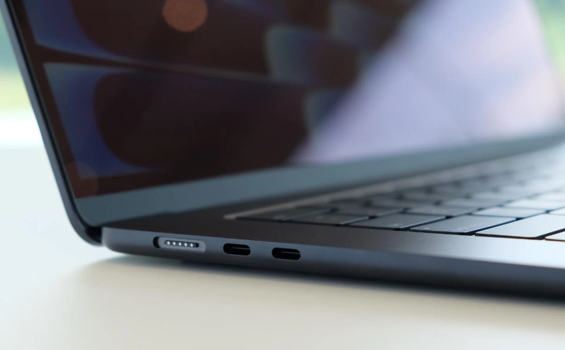The 15-inch model has the same ports as its smaller sibling.