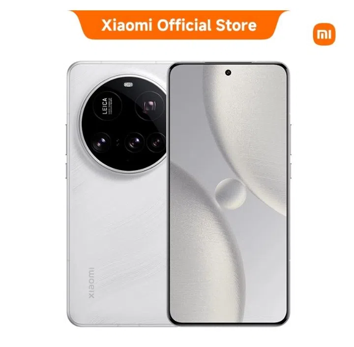 The Xiaomi 15 Ultra phone