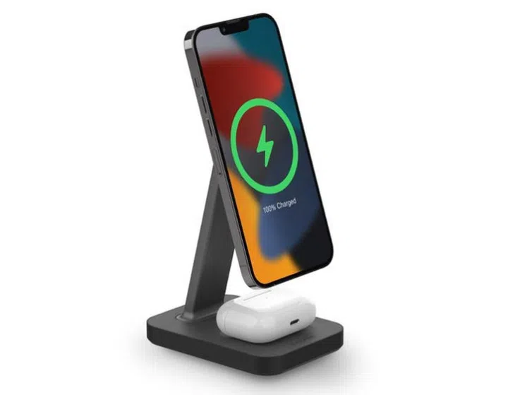 The mophie snap+ wireless charging stand and pad.