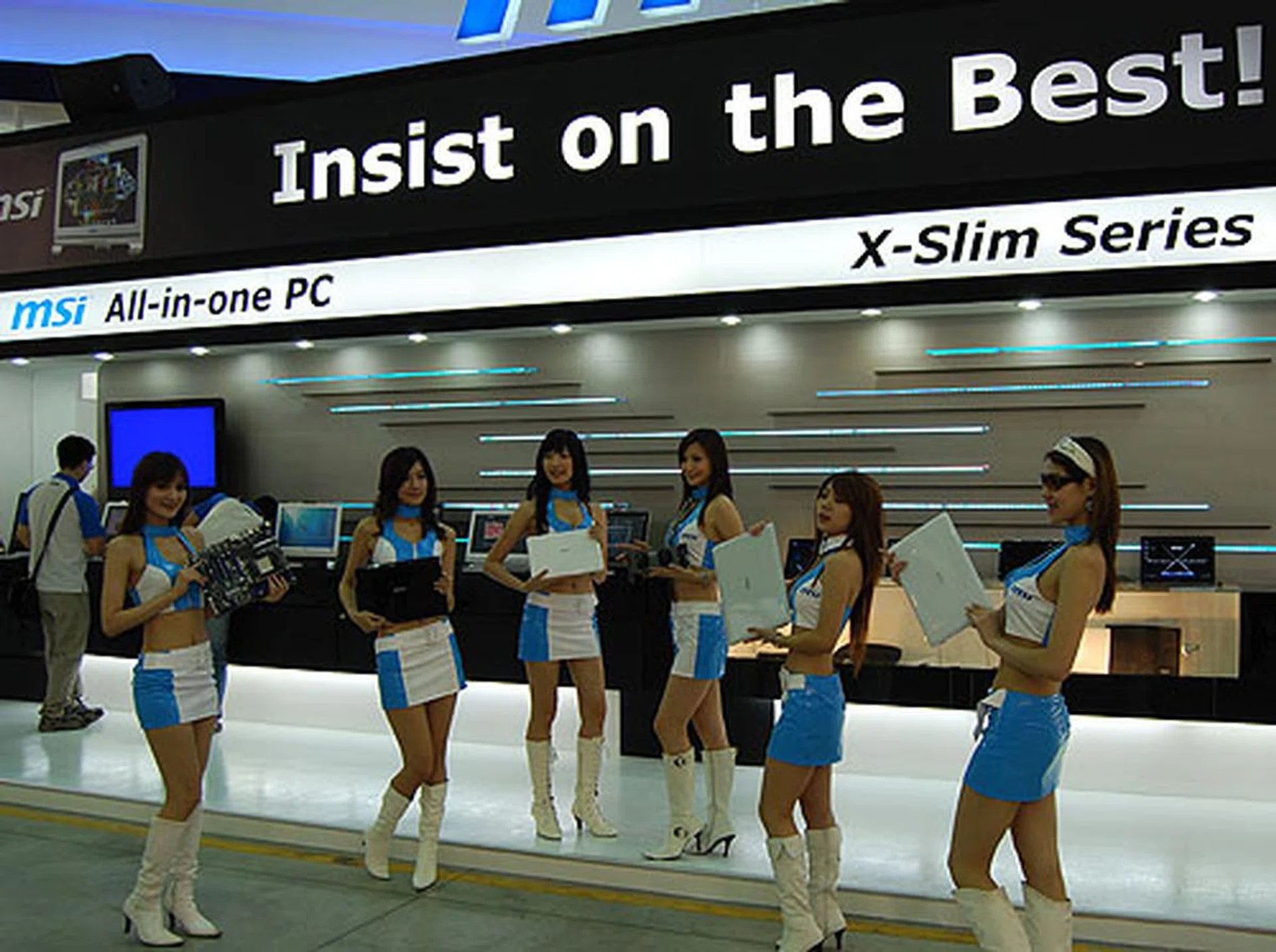 It was early in the day at MSI's booth at Nangang Exhibition hall but that did not prevent the bevy of booth gals from going through their routines.