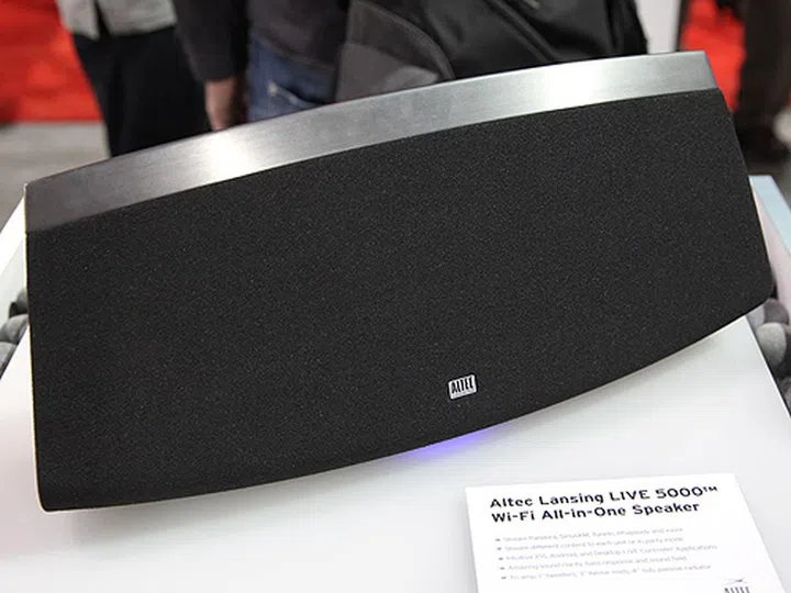 The Altec Lansing LIVE 5000 Wi-Fi all-in-one speaker.