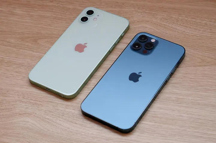 The Apple iPhone 12 and iPhone 12 Pro.