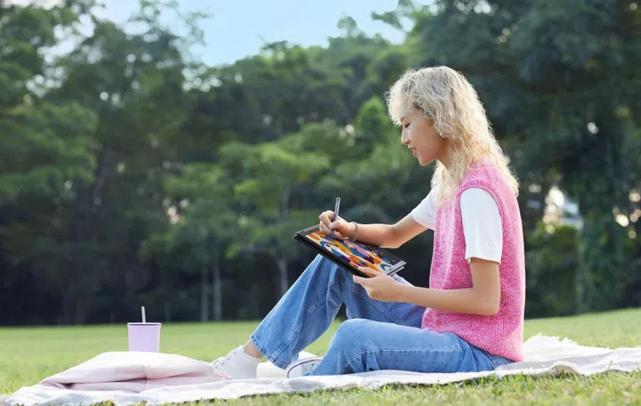 There is even a convertible gram! Image source: LG. 